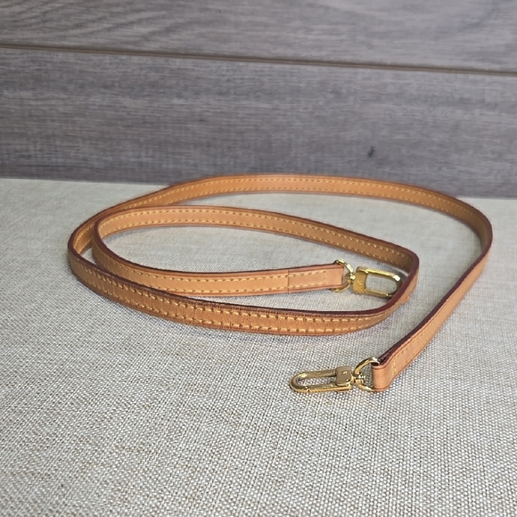 Louis Vuitton Replacement Leather Strap with Gold Hardware - Picture 2 of 9